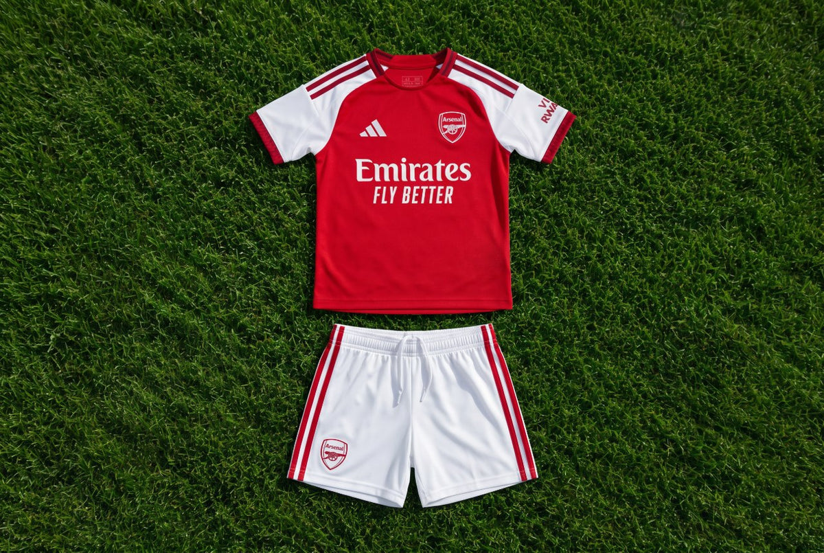 Arsenal home kit 26/27