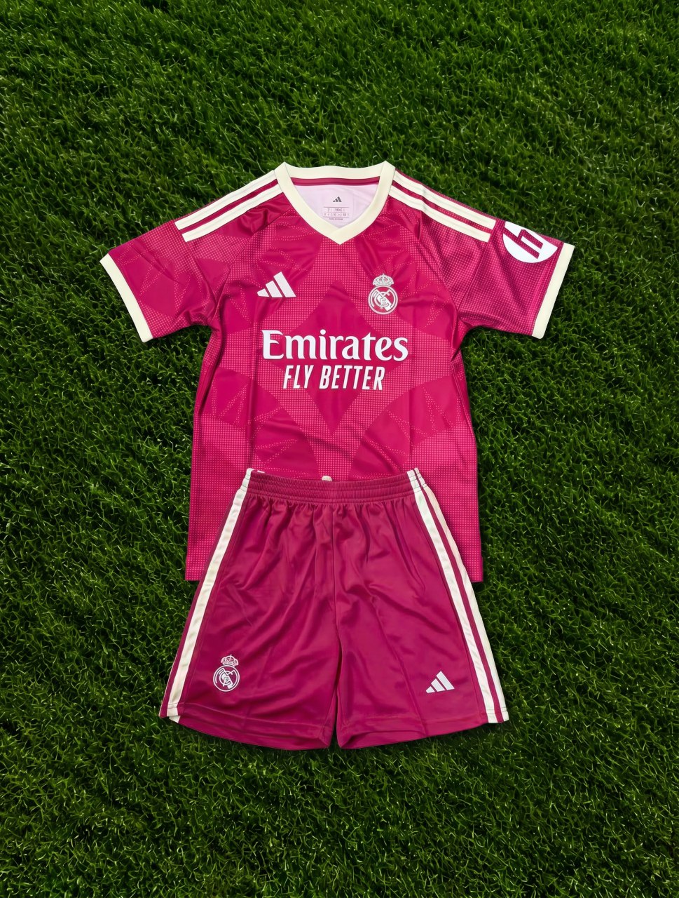 Real Madrid third kit