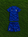 France home kit for kids