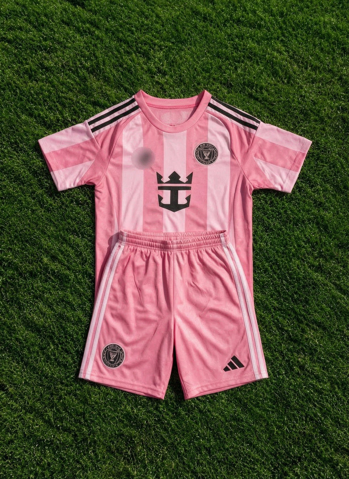 Inter Miami kit Messi Edition